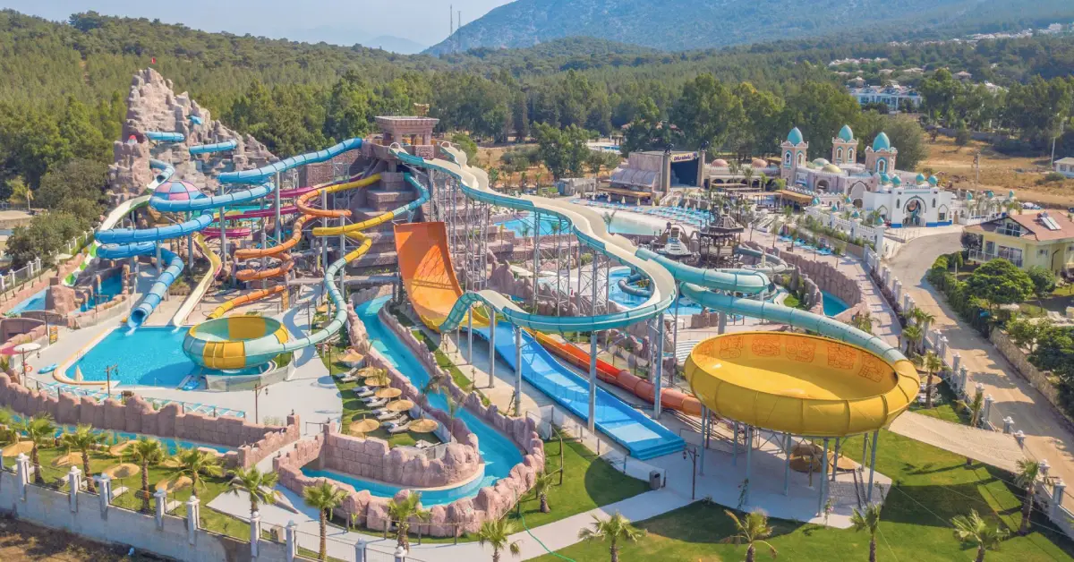 Orka World Waterpark'ta Ailece Eğlence