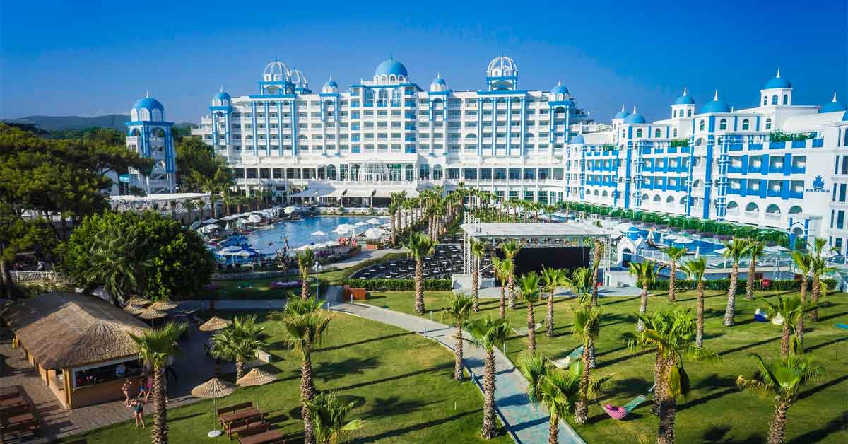 Rubi Platinum Spa Resort Suites