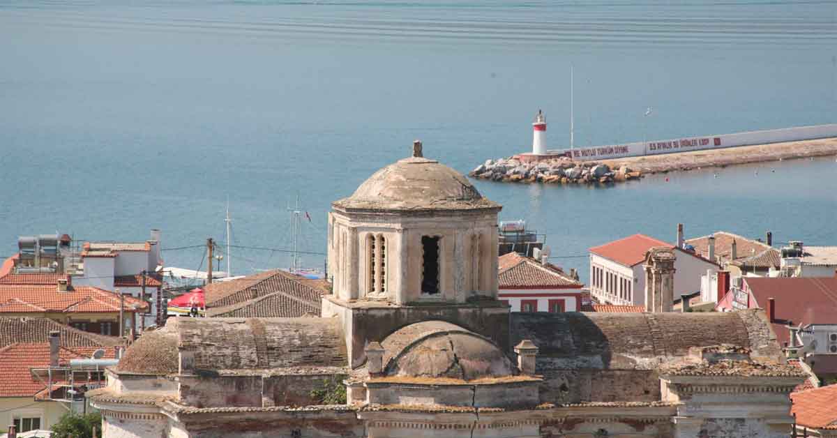 Aya Nikola Rum Ortodoks Kilisesi