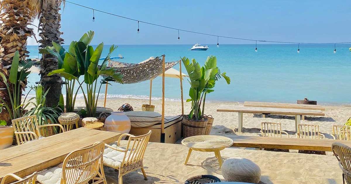 Fly-Inn Beach Club