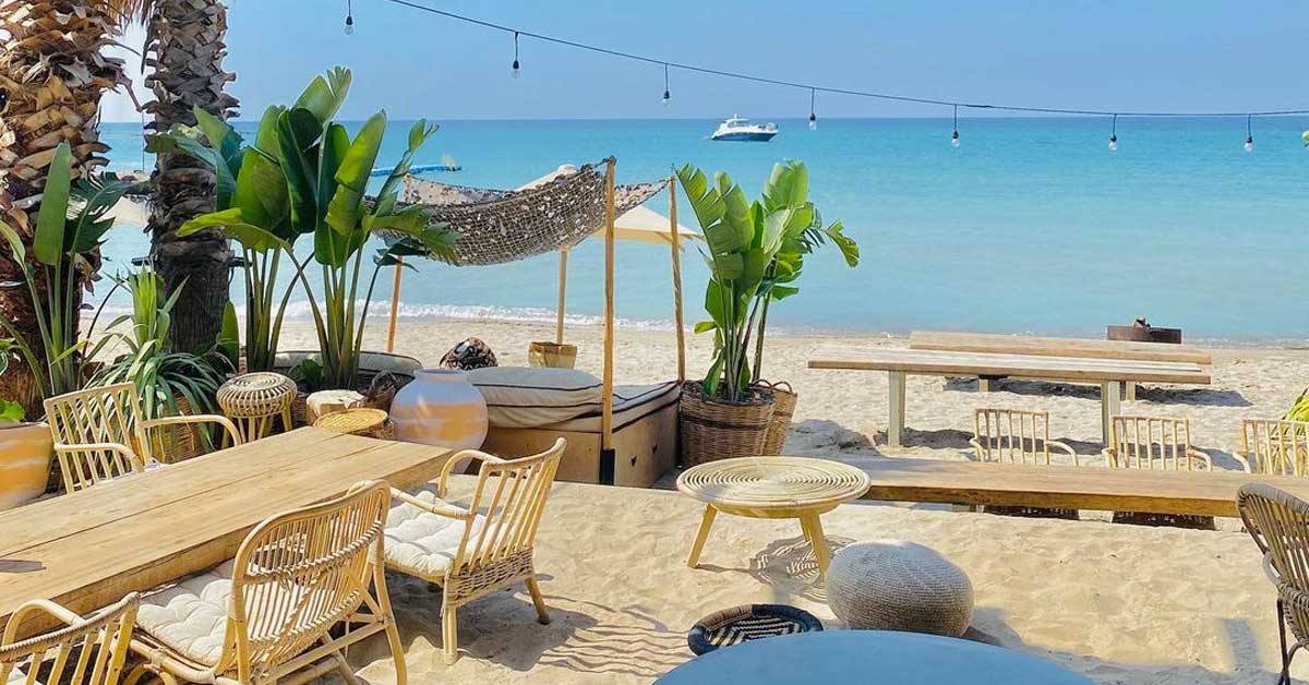 Fly-Inn Beach Club