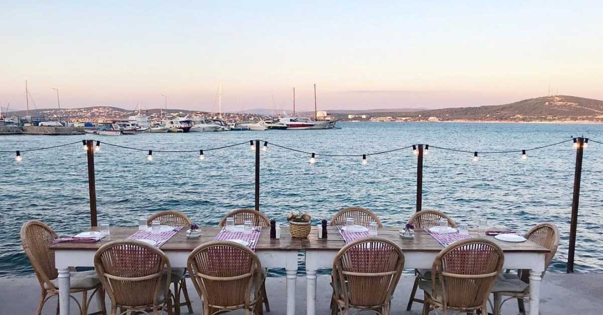 Nevi Cafe Bar Restoran