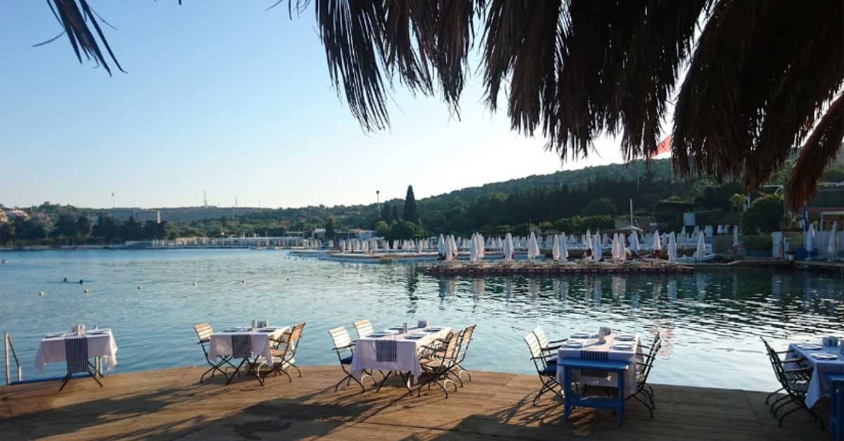 Tren Beach Ayayorgi