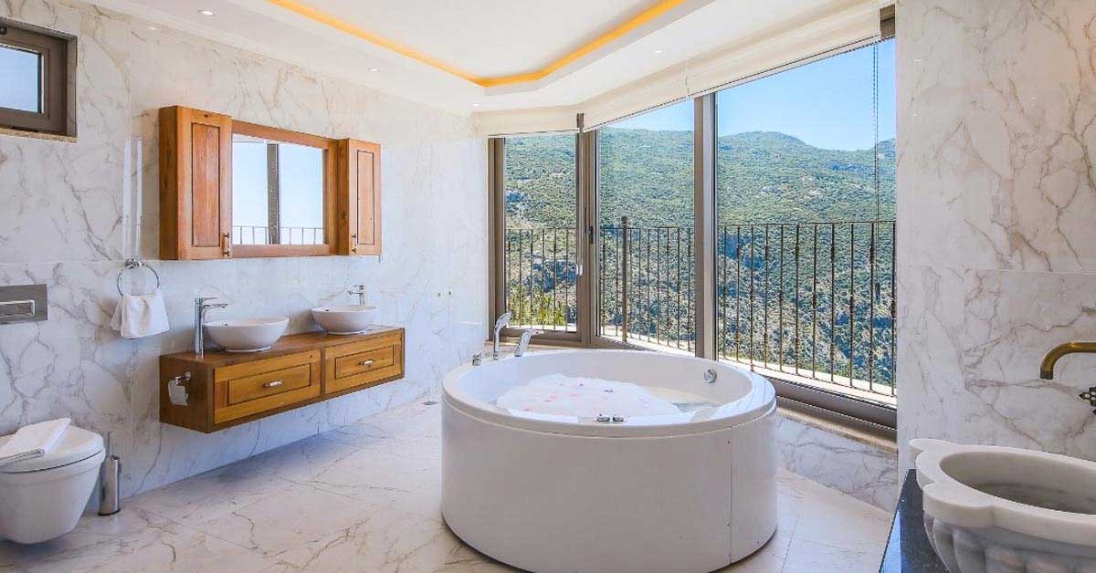 İslamlar’da, Doğayla İç İçe, Isıtmalı Havuzlu, Ferah Villa, Kalkan