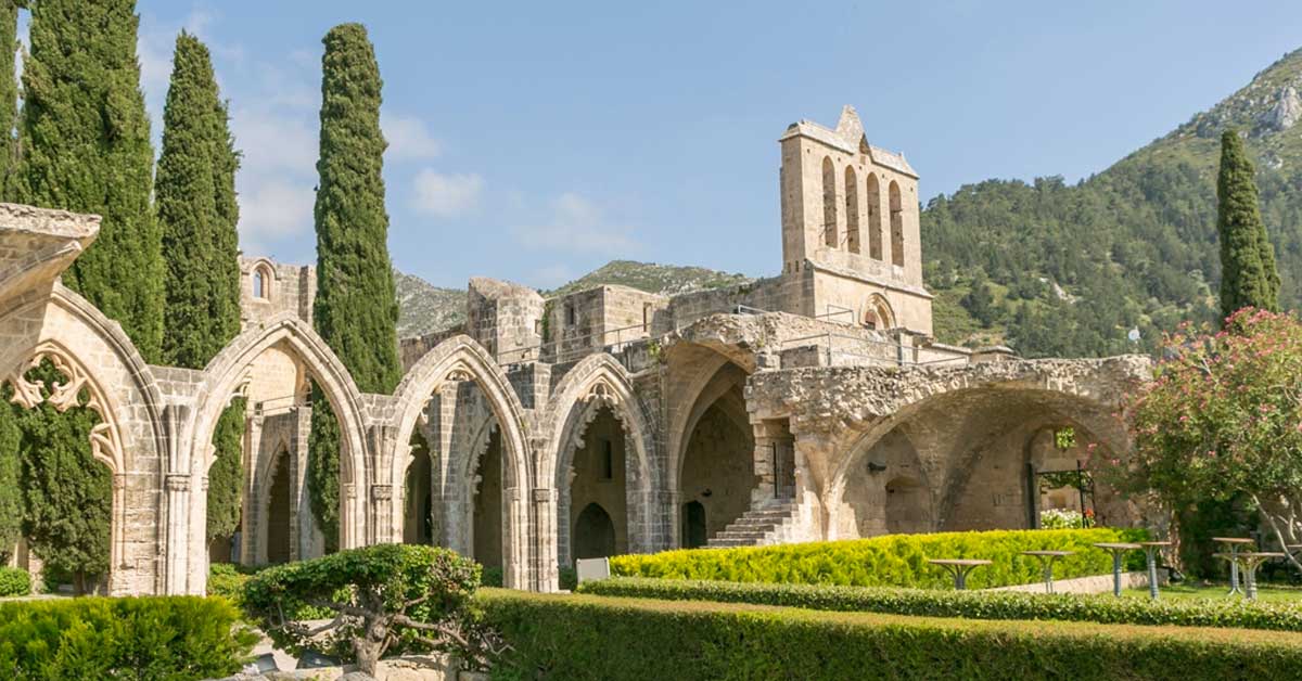 Bellapais Manastırı