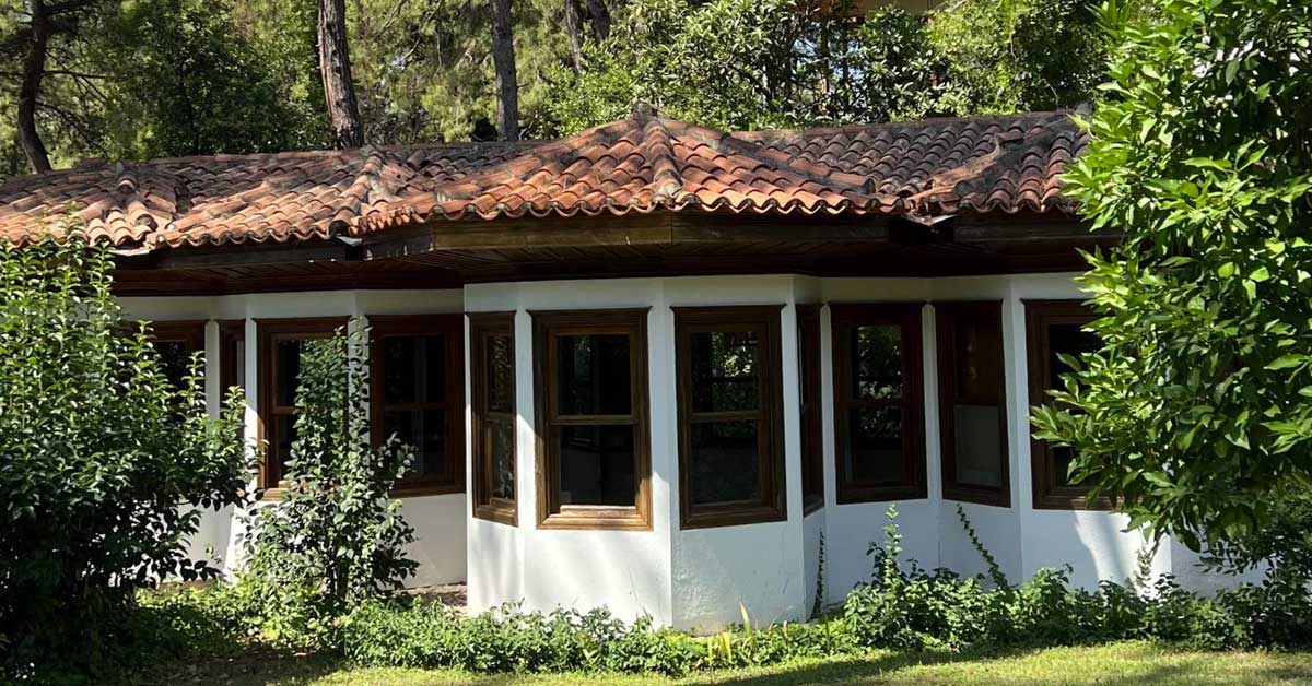 Nail Çakırhan Evi