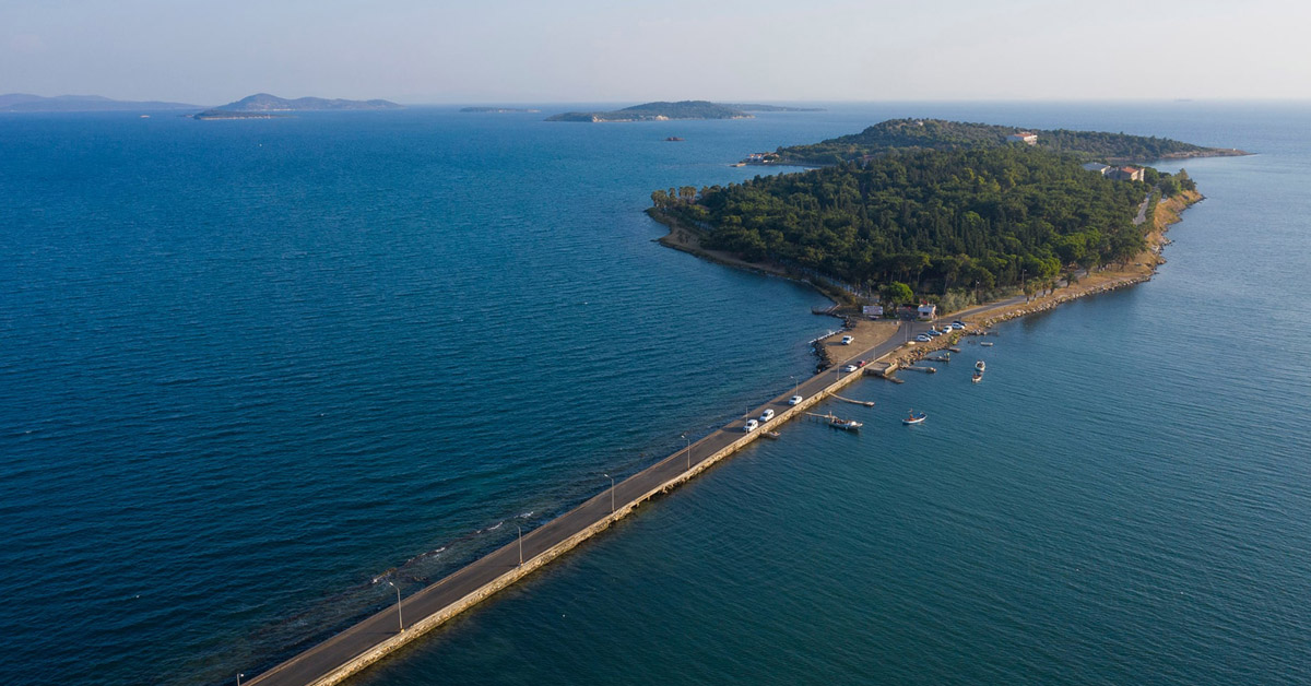 Karantina Adası