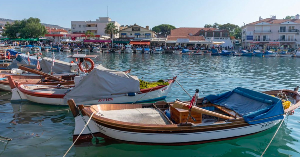 Eski Foça Limanı