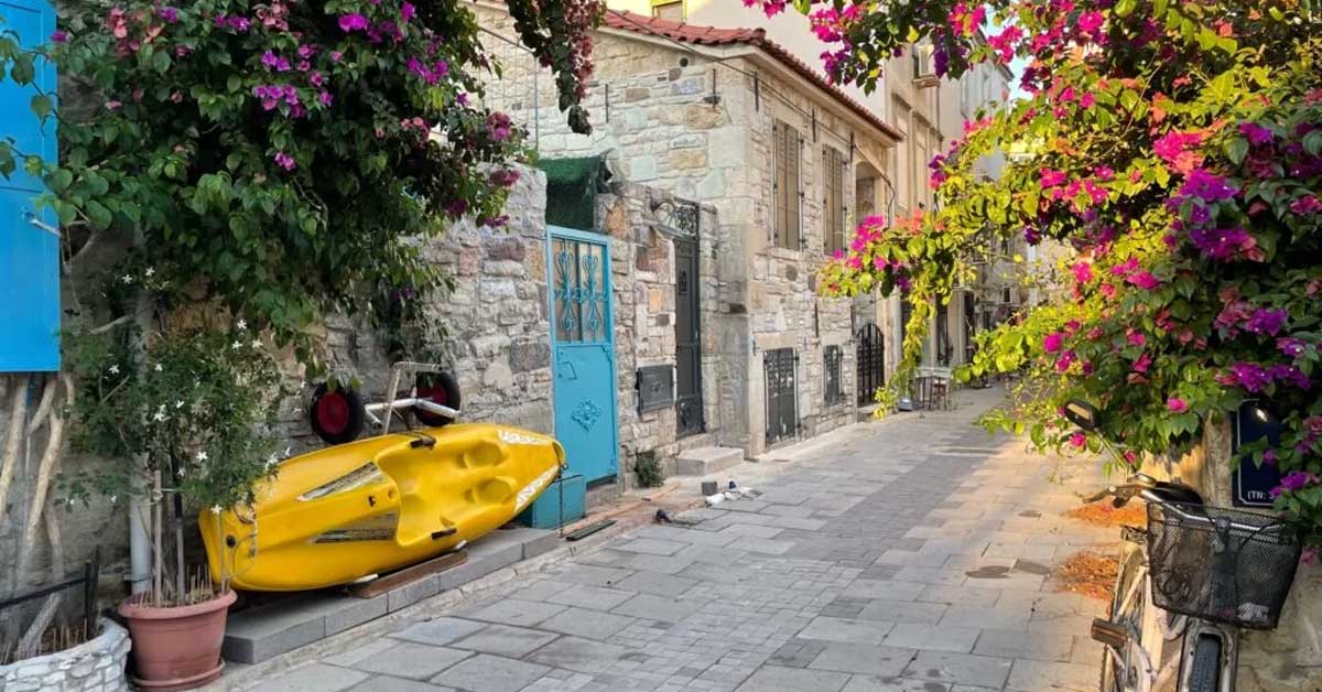 Eski Foça Sokakları