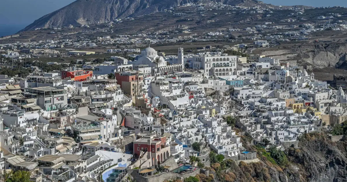 Fira (Thira) Şehri