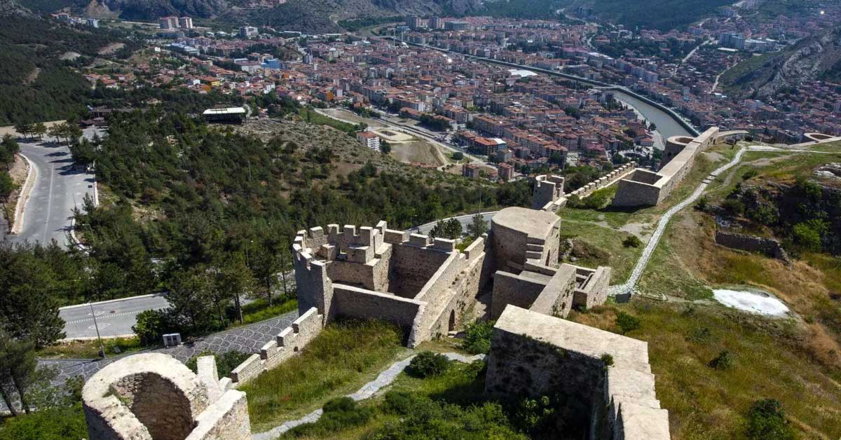 Amasya Kalesi: Tarihin İzinde Bir Yolculuk
