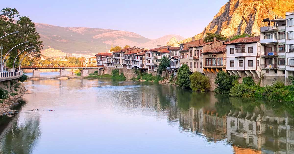 Yeşilırmak Nehri: Doğa ve Huzurun Buluşma Noktası