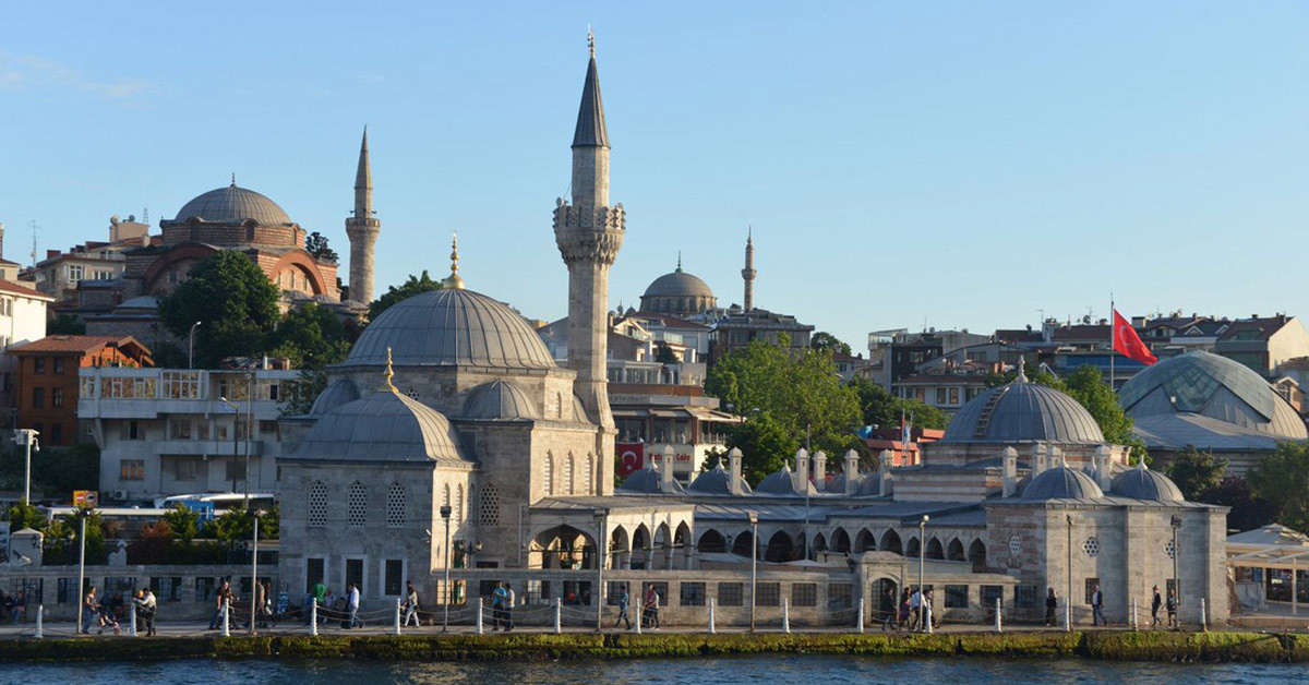 Üsküdar'da Tarihi Camiler: İnanç ve Mimarlık