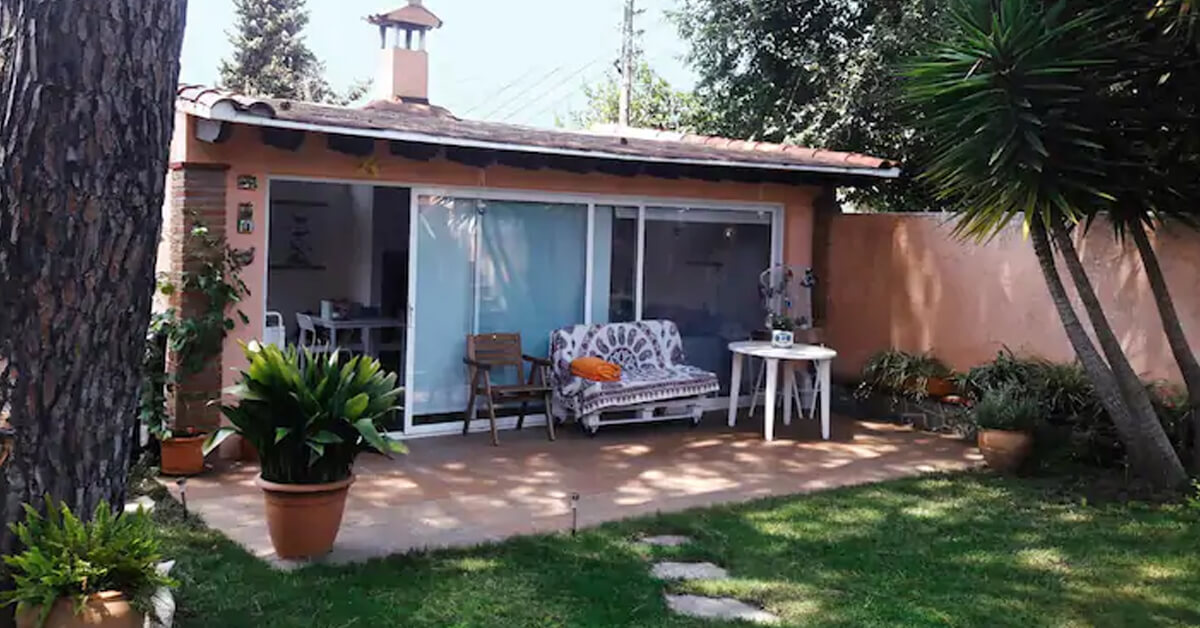 Guest House (Misafir Evi)