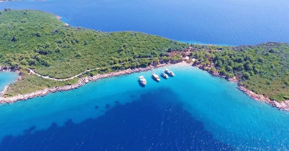 Kleopatra Plajı ve Sedir Adası
