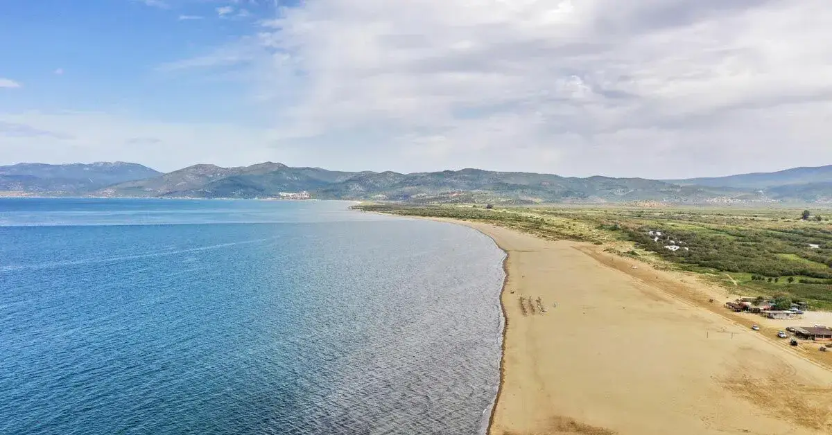 Pamucak Plajı