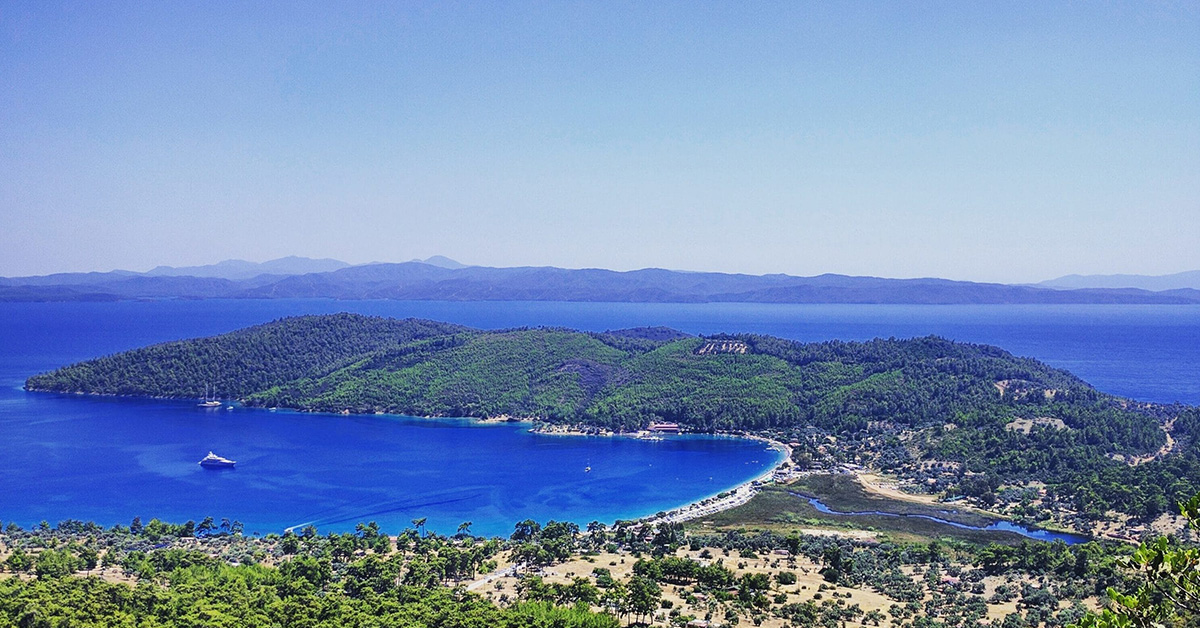 Azmakbaşı Camping - Akbük
