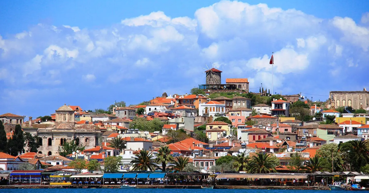Ayvalık’ta Tatmanız Gereken Yöresel Tatlar ve Ünlü Adresler
