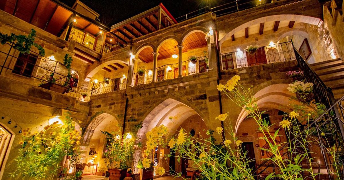 Aren Cave Hotel & Art Gallery