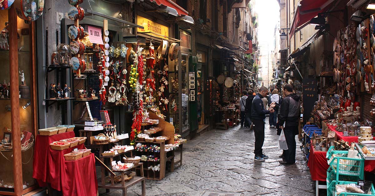 Spaccanapoli Caddesi