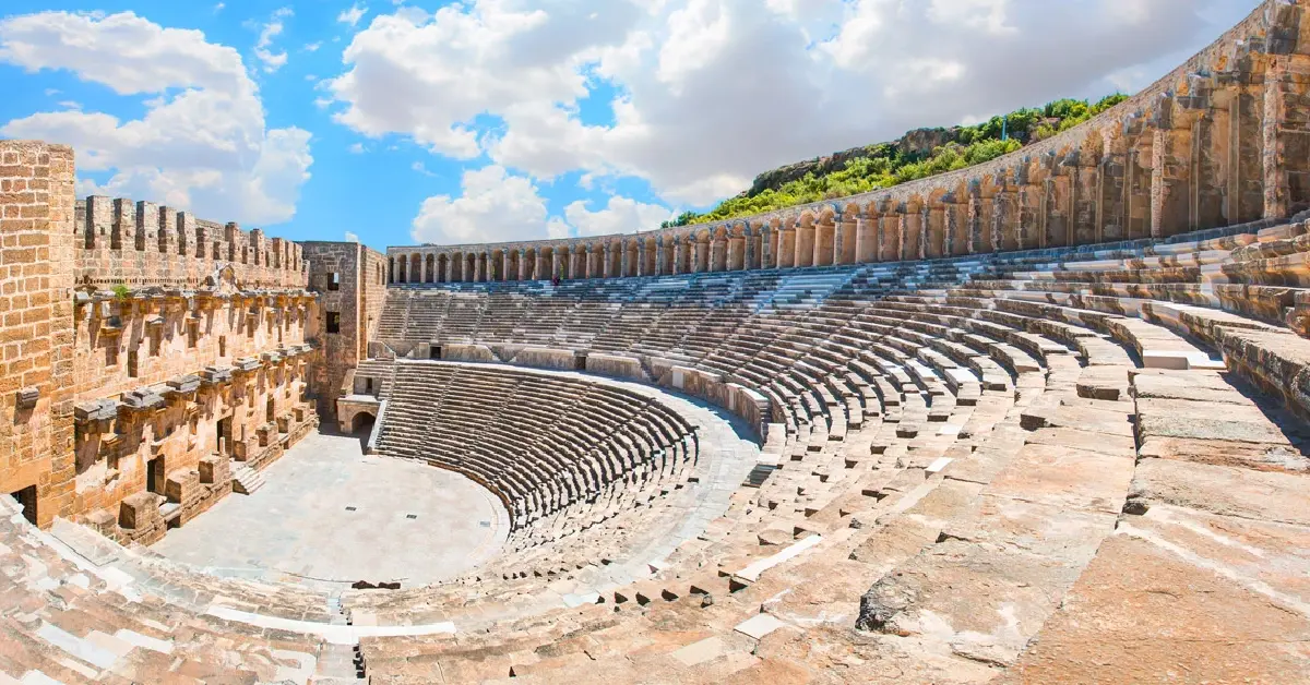 Aspendos Antik Kenti ve Tiyatrosu