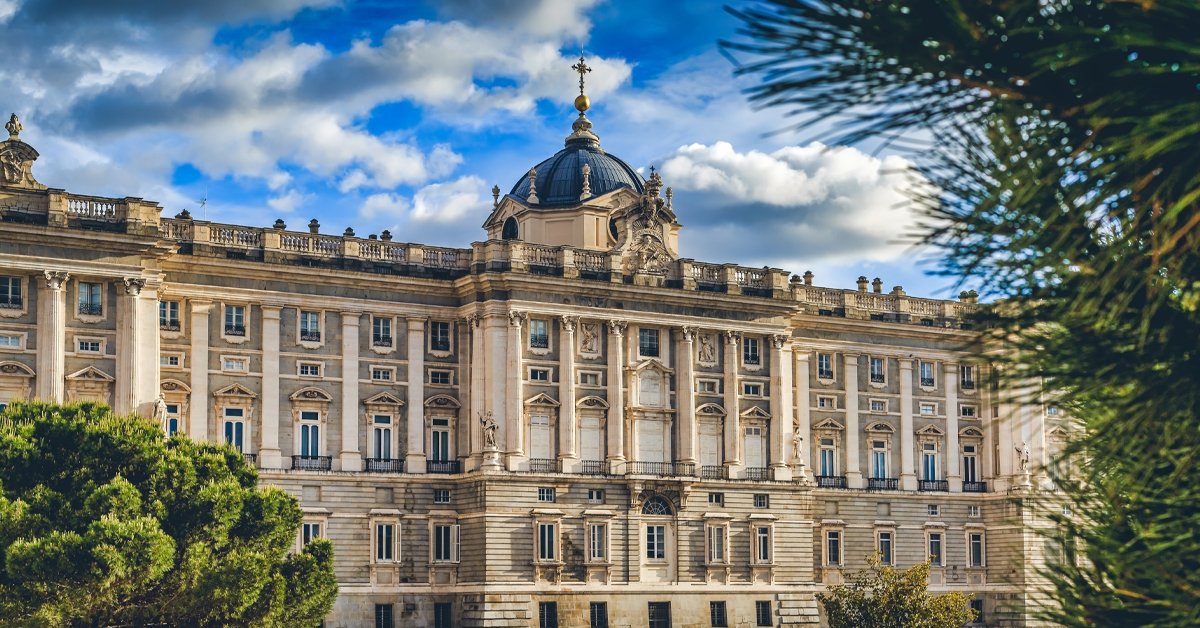 Madrid Kraliyet Sarayı