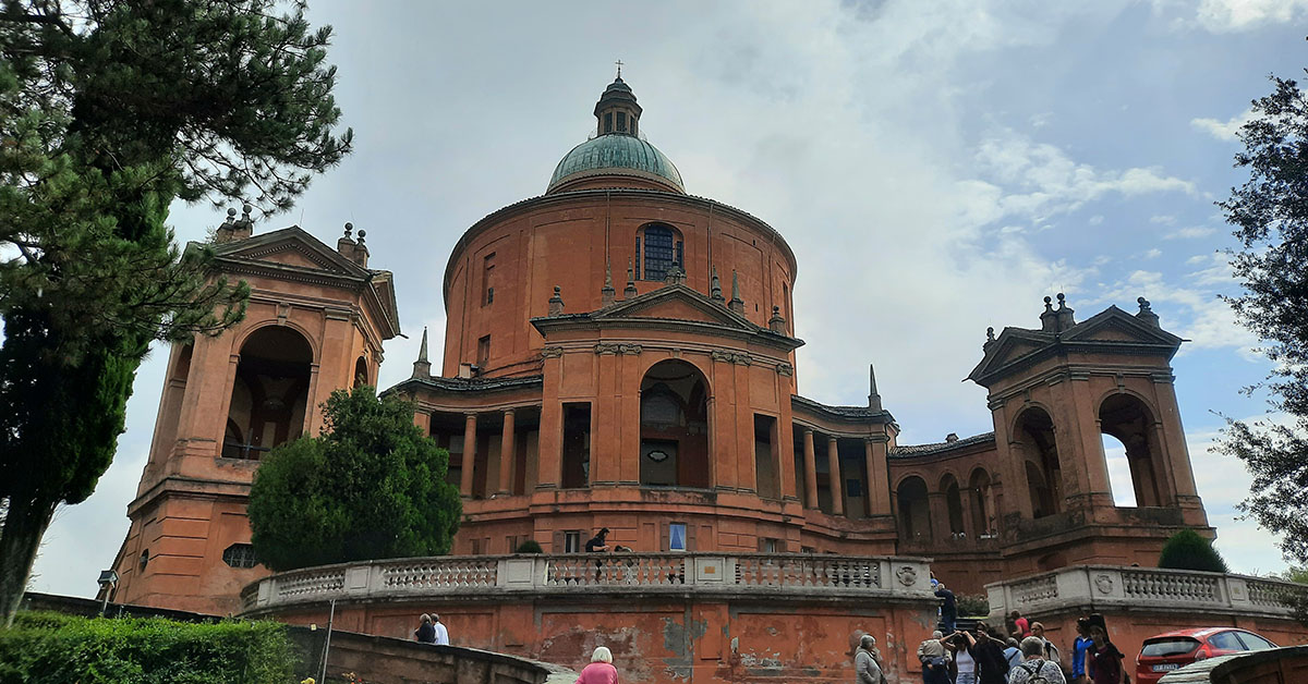 Monte della Guardia & Sanctuary di Madonna di San Luca
