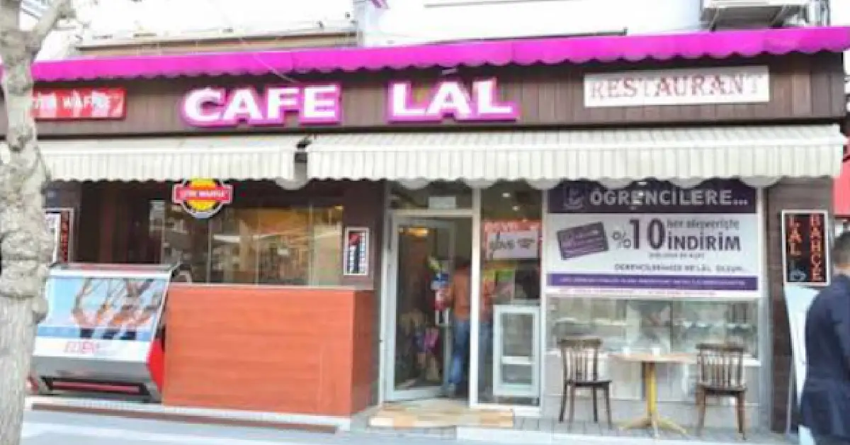 kafe lal