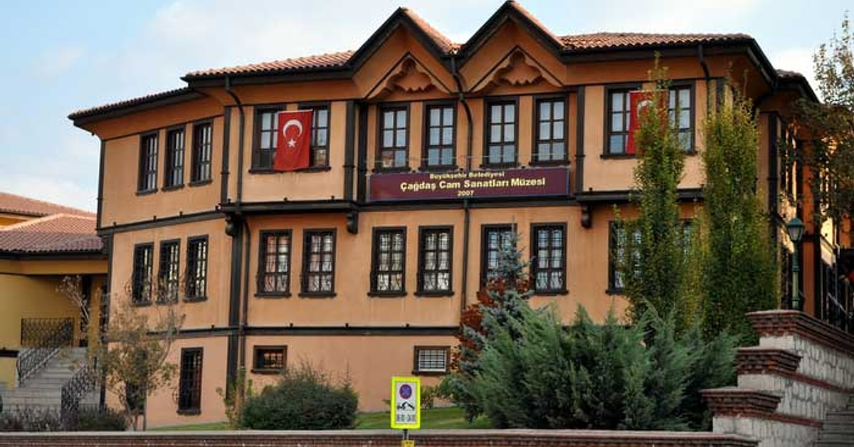 Çağdaş Cam Sanatları Müzesi