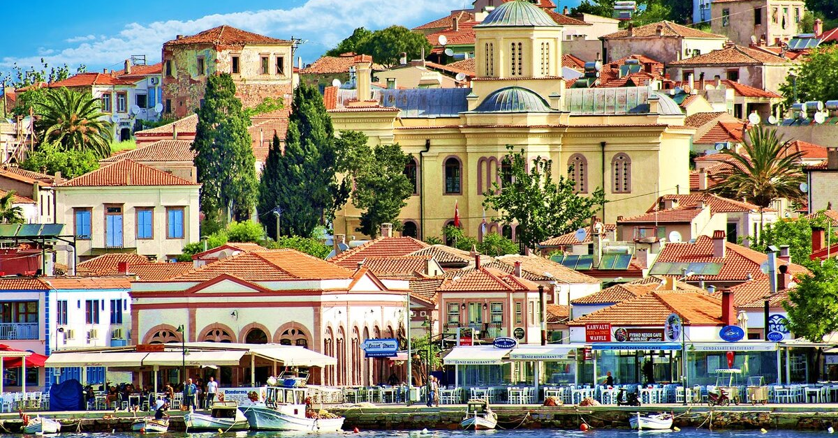 Cunda Adası'da Gezilecek 9 Harika Yer