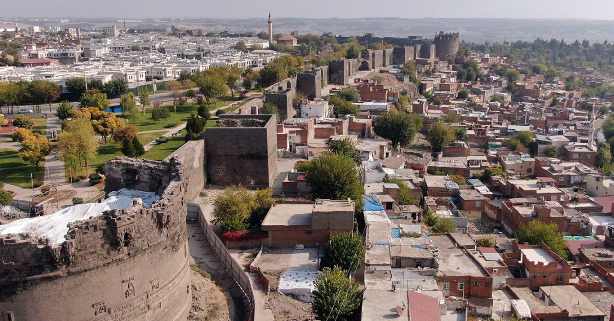 Diyarbakır Surları
