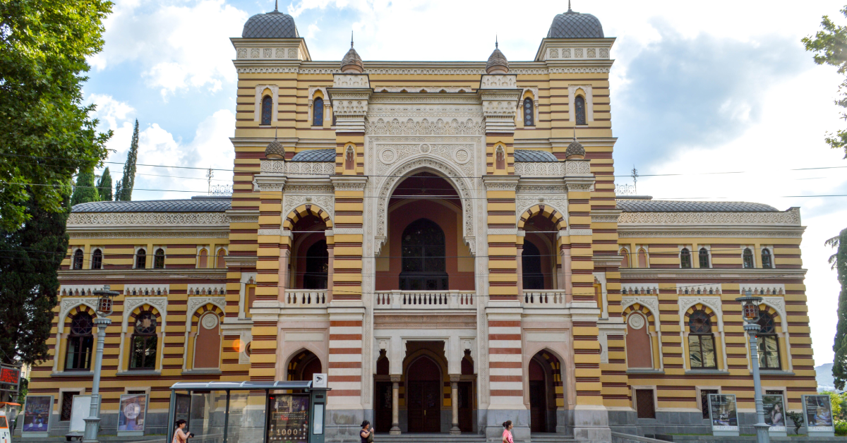 Tiflis Opera ve Bale Tiyatrosu
