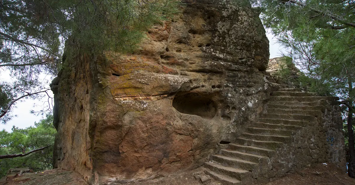 Zeus Altarı