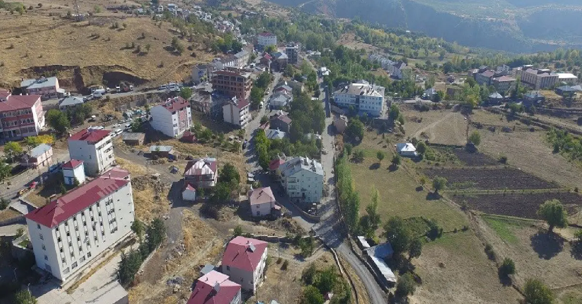 Adaklı