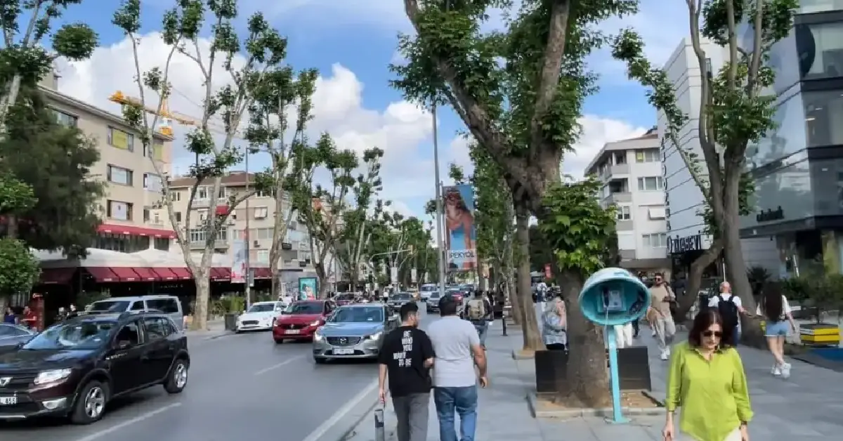 Bağdat Caddesi