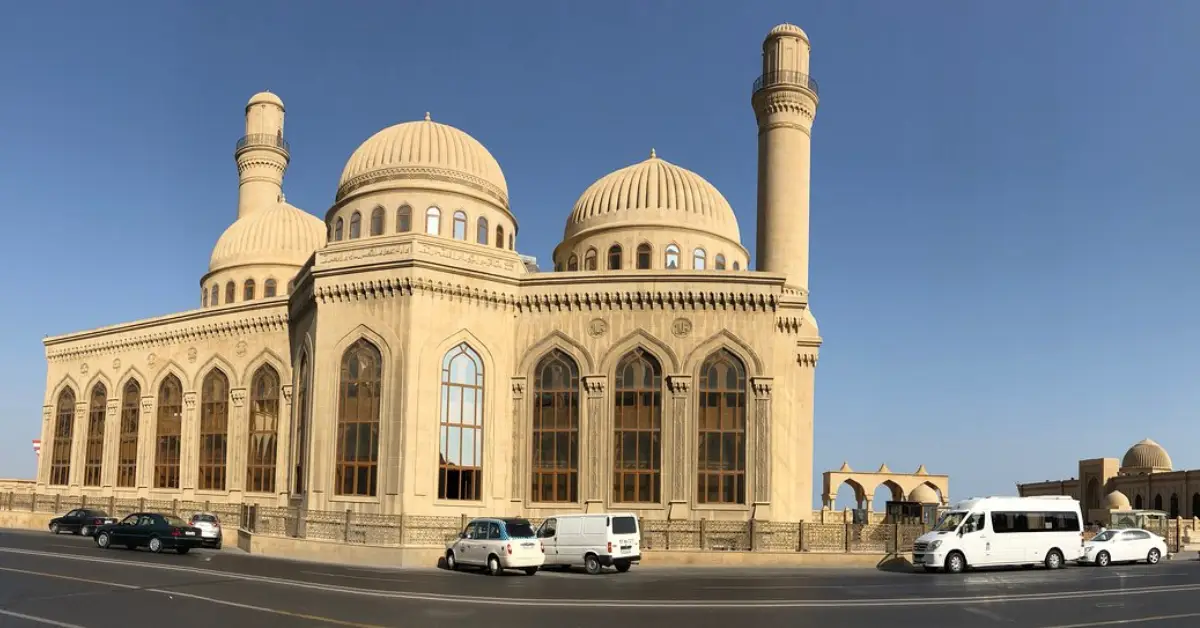 Bibi-Heybat Cami