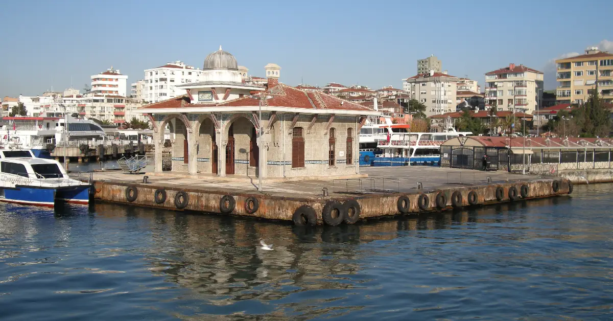 Bostancı Vapur İskelesi