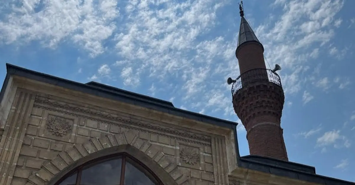 Çakaloz Camii