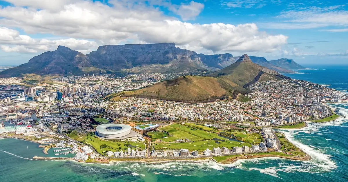 Cape Town Gezilecek Yerler (17 Göz Alıcı Yer)