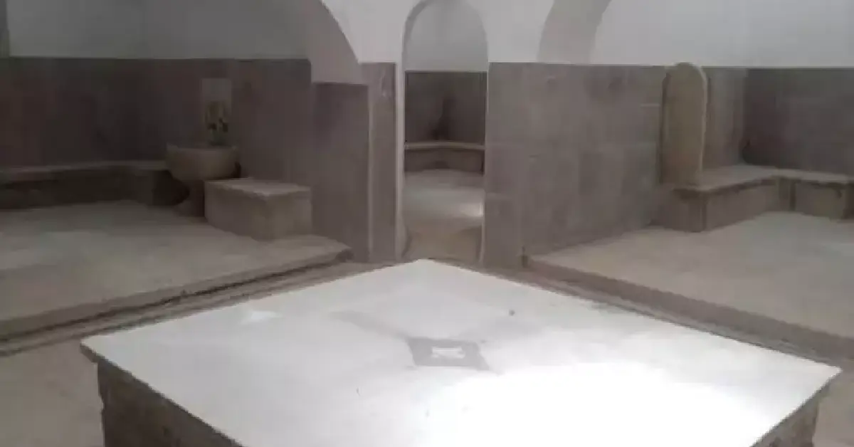 Gülabibey Hamamı ve Çeşmesi