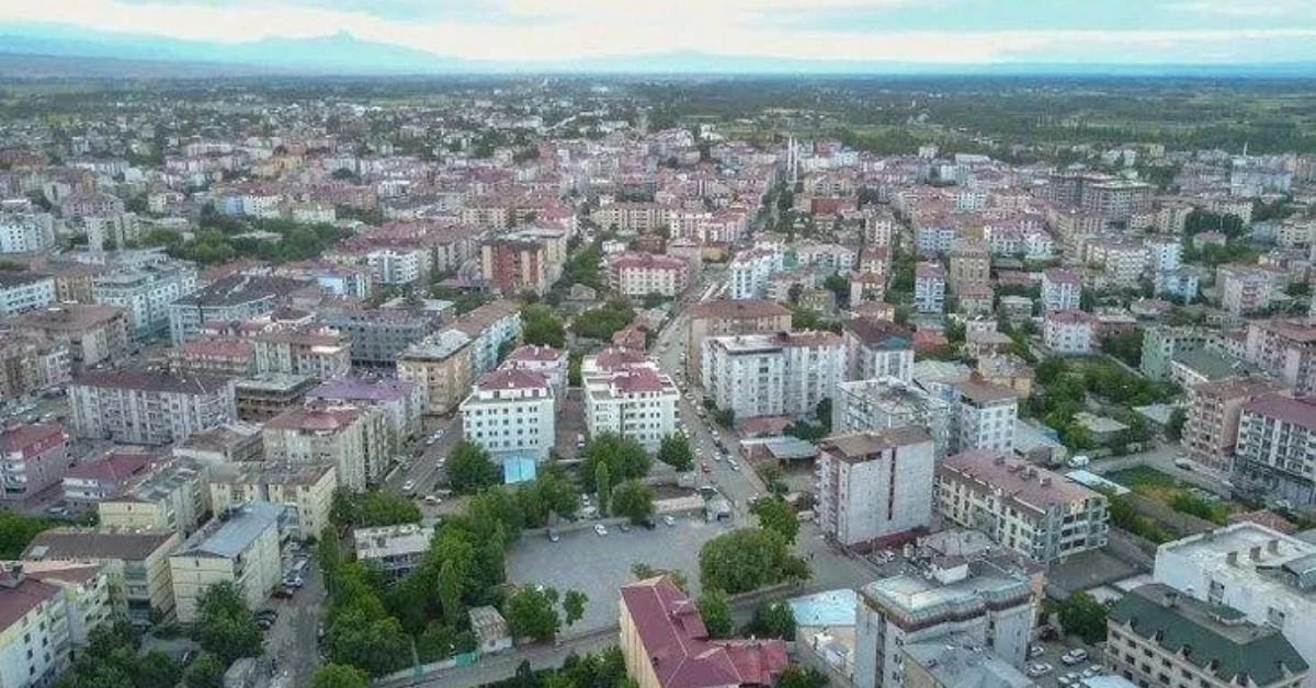 Iğdır'da Gezilecek Yerler (24 Harika Yer)
