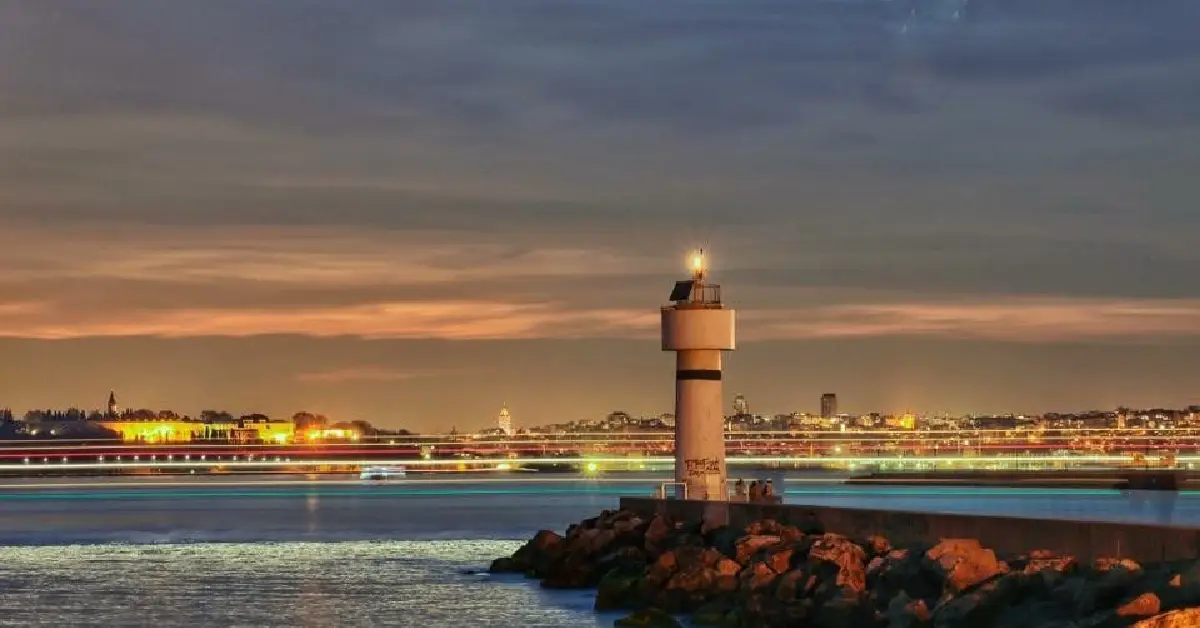 İnci Burnu Feneri