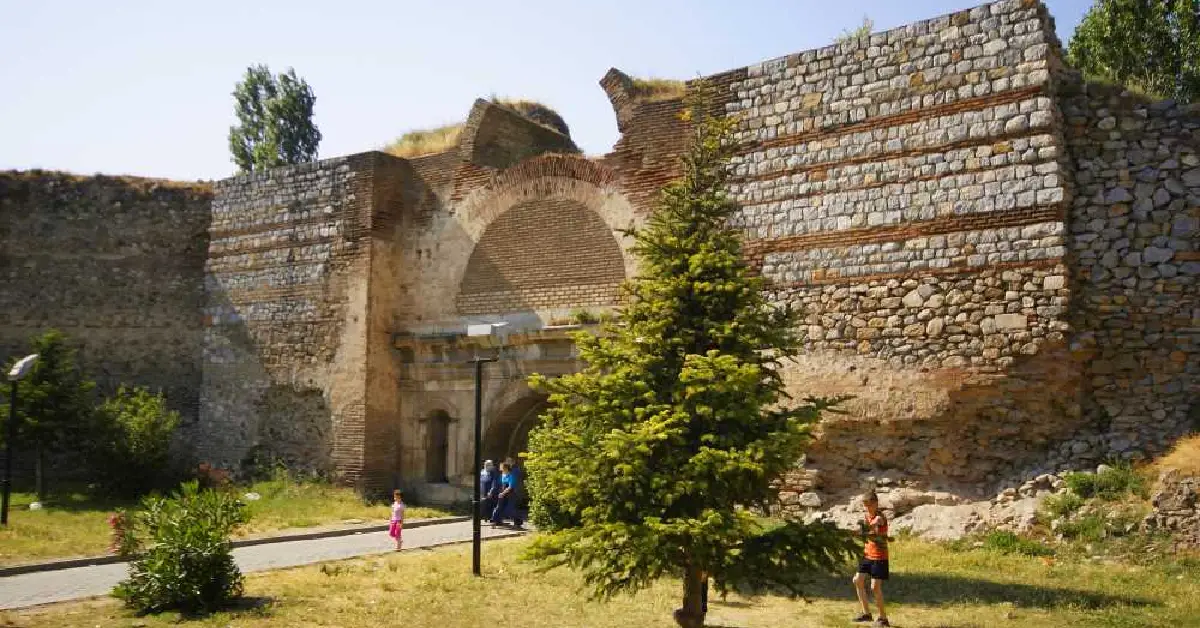 iznik kalesi