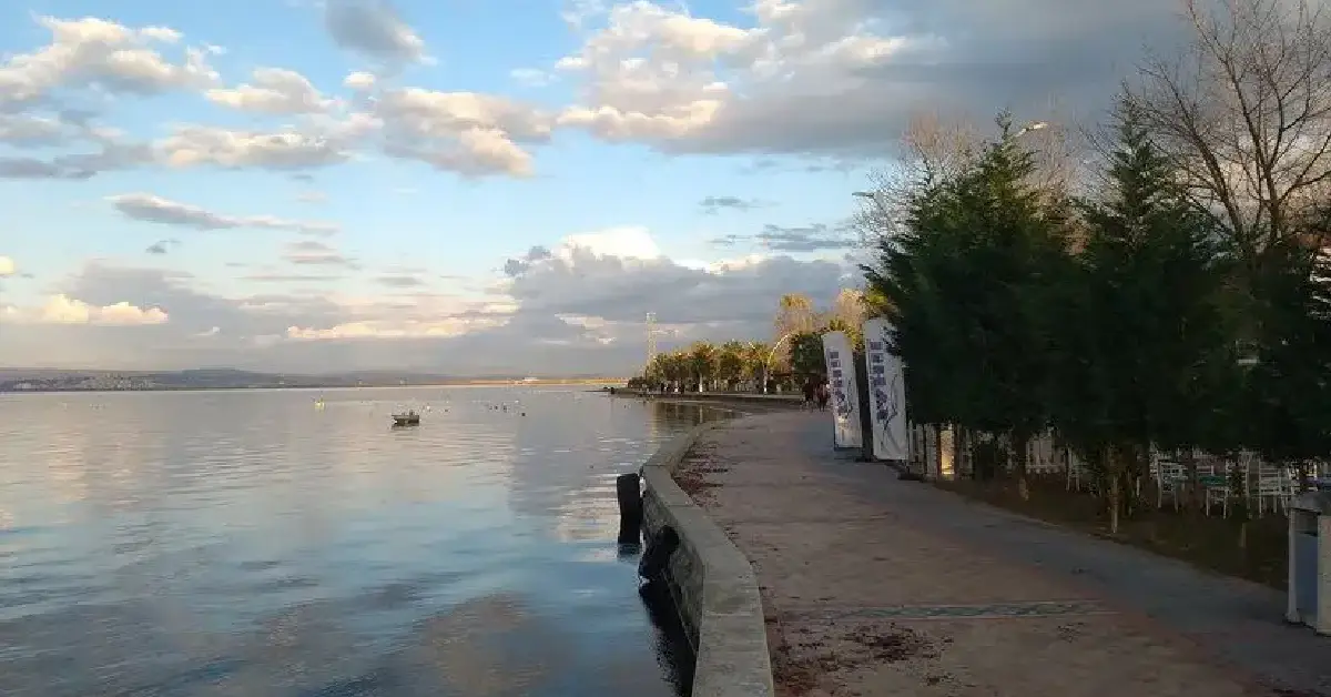 kavaklı sahili