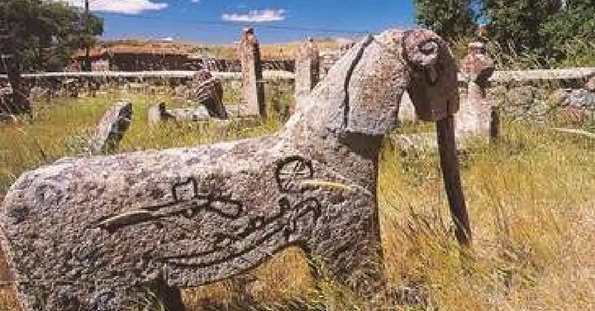 Koç Heykeli