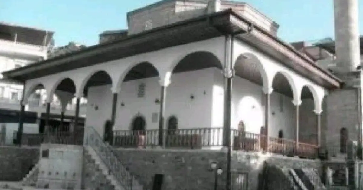 Koçarlı Cihanzade Mustafa Camii