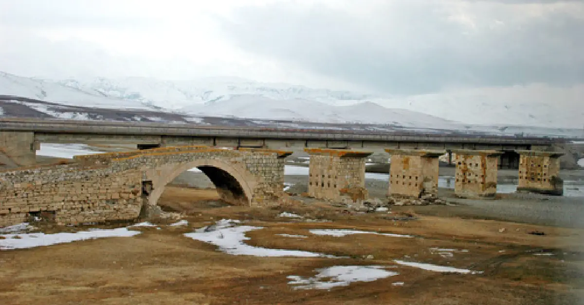 Kötür Köprüsü