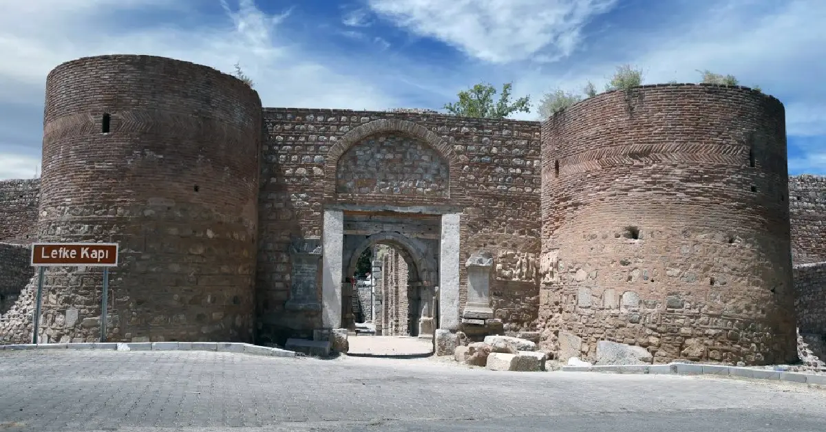 lefke kapısı