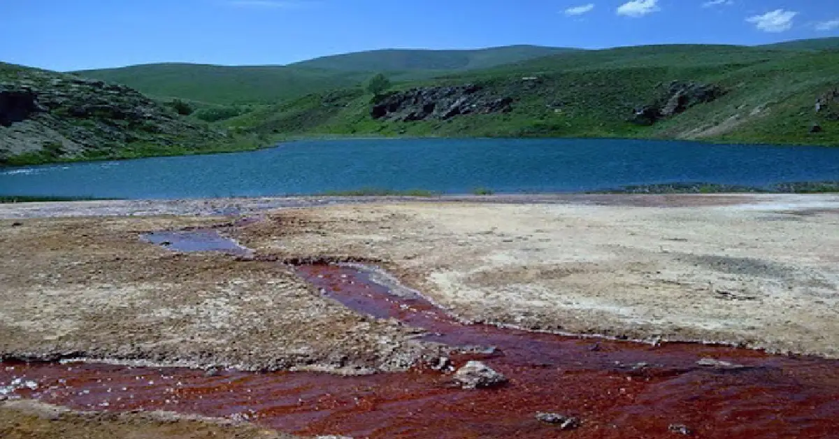 Otlukbeli Gölü