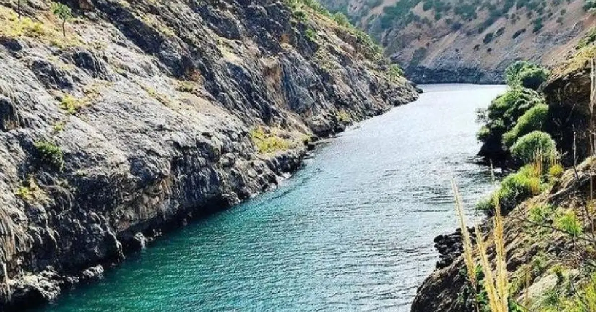 Peri Suyu Çayı
